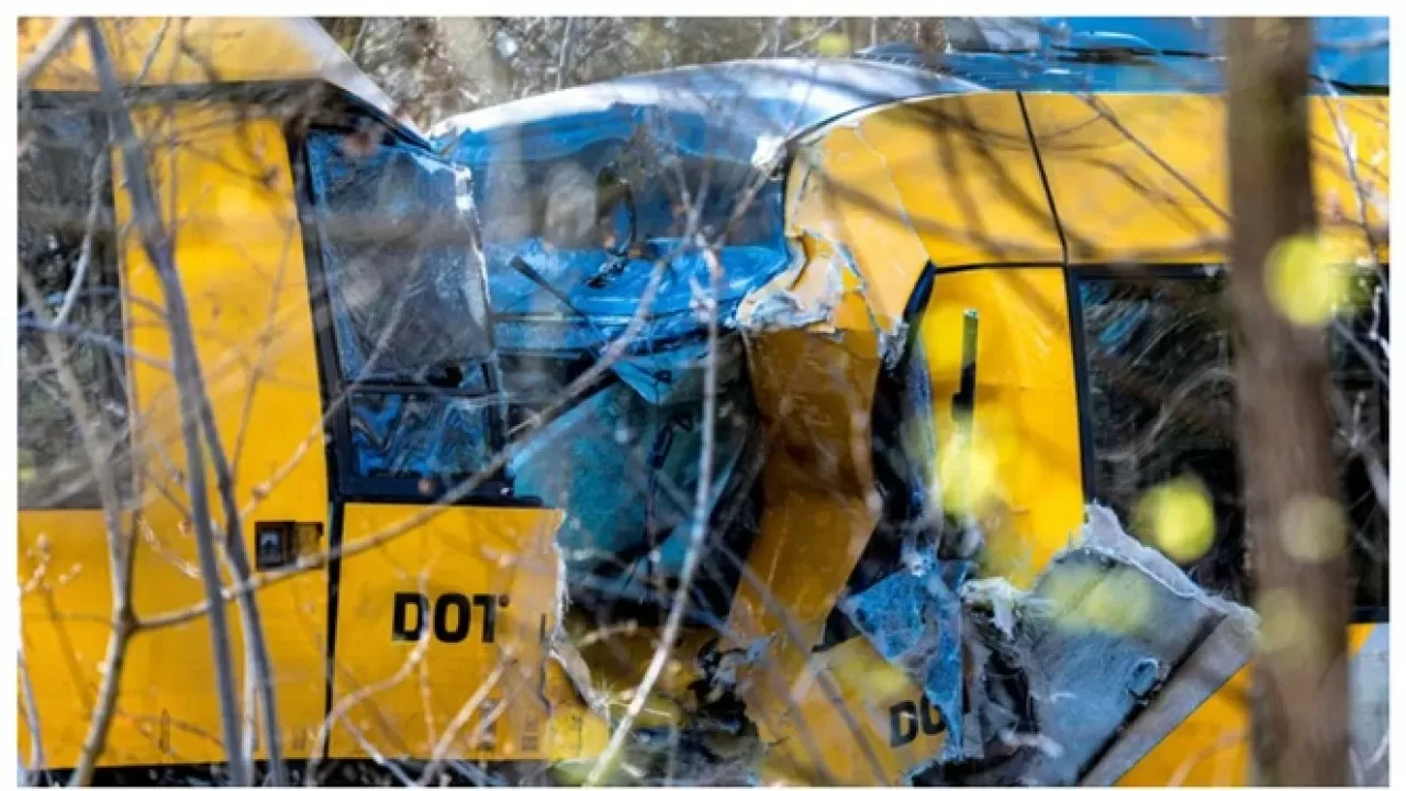 Несколько человек остаются в критическом состоянии после крупной аварии в Дании 