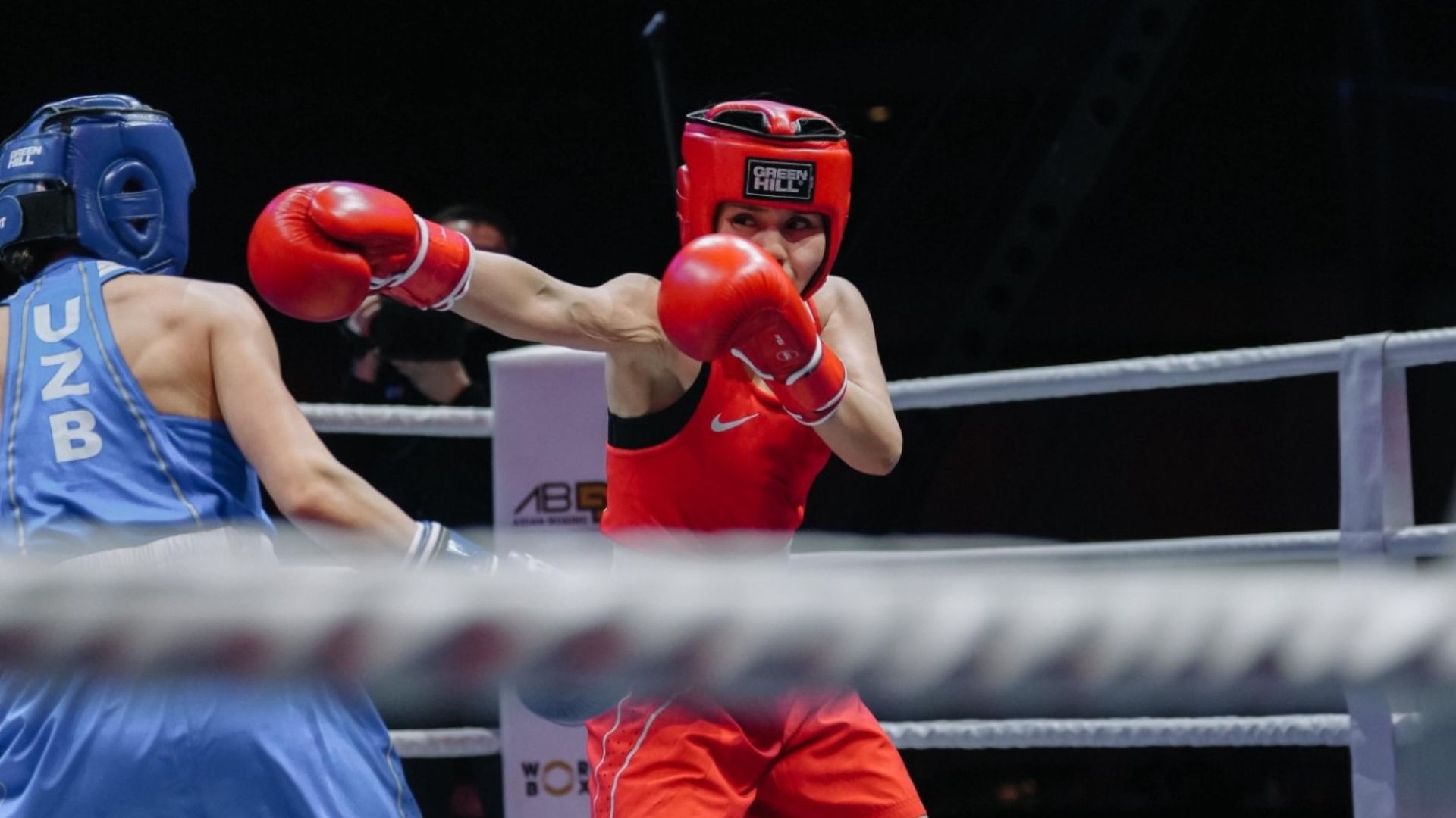 Әйгерім Сәттібаева бокстан Азия чемпионатының финалына шығу үшін бақ сынайды