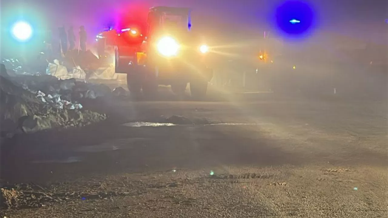 Дамбу прорвало в Казахстане: что известно к этому часу