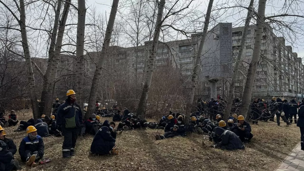 Китайские рабочие вышли с протестом в России 