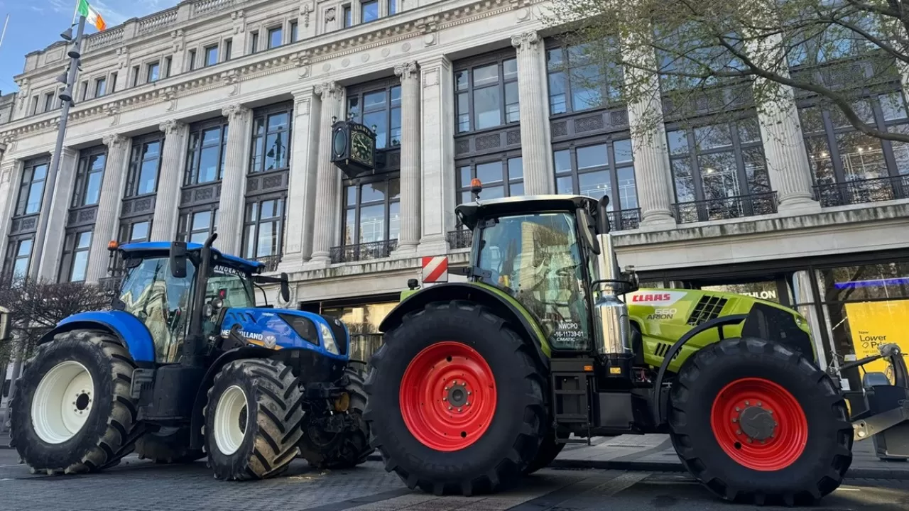 Армия Ирландии вмешивается в топливные протесты