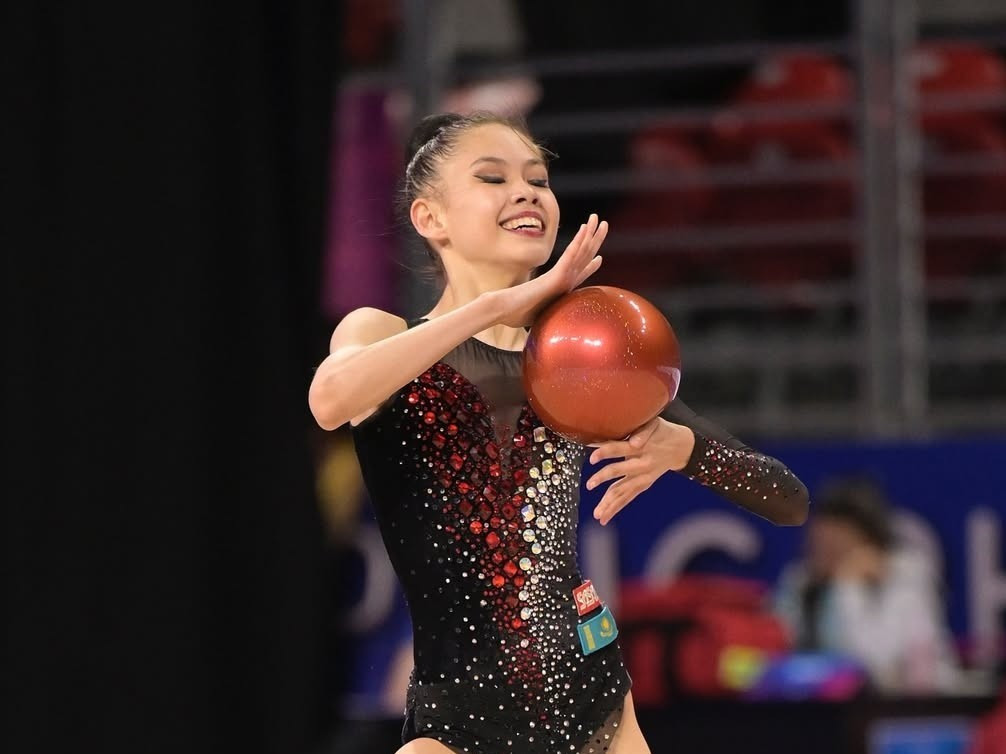 Бронзовый успех в Тье: гимнастка Ерекешева вошла в тройку лучших на Гран-при во Франции