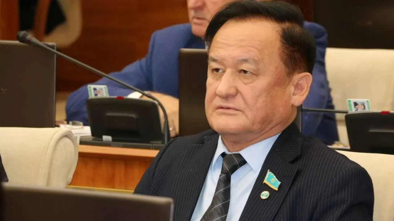 Это последний сигнал: депутат требует запрета радикалов  