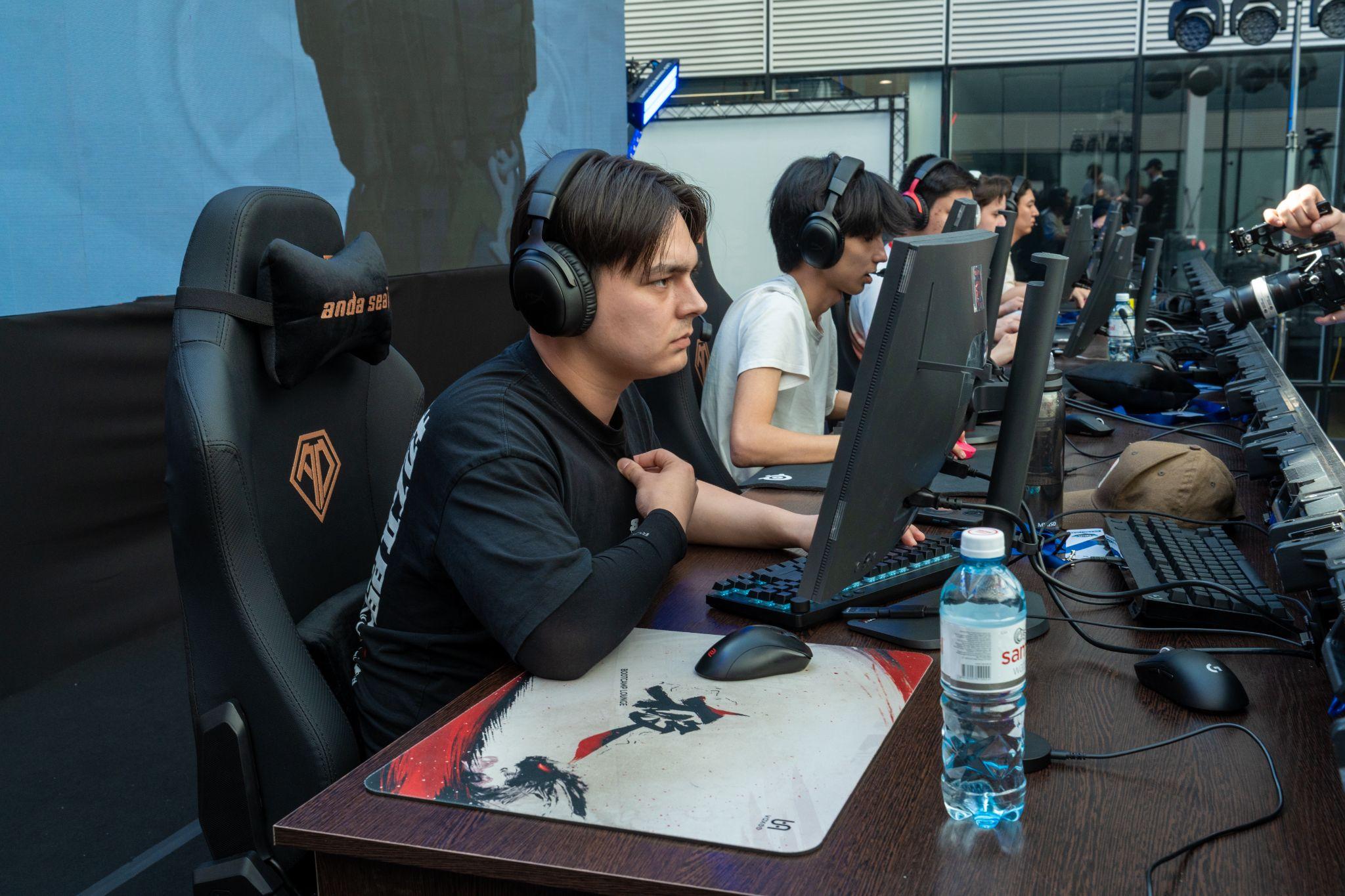 В Астане определили сильнейших студентов-киберспортсменов страны