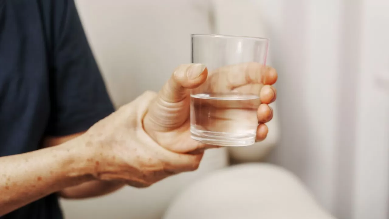 Почему мужчины в два раза чаще женщин сталкиваются с этой болезнью, объяснил врач 