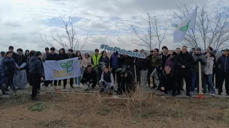 Работники предприятий Индустриального парка столицы вышли на общенациональный субботник 