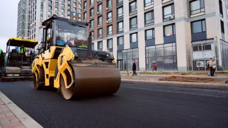 Как в Казахстане планируют защитить дороги от жары и мороза 