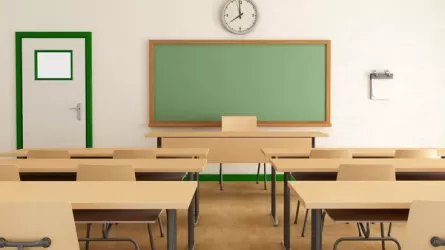 Учителя в Атырау подняли вопрос задержки строительства школы