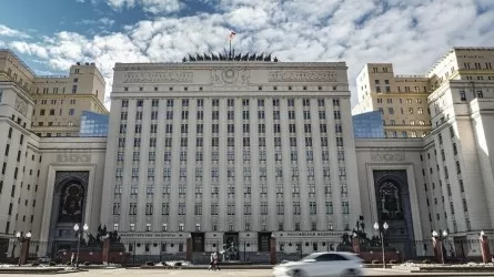 Парад в Москве 9 мая пройдет без военной техники 