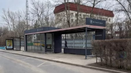В Астане массово переименовали автобусные остановки  