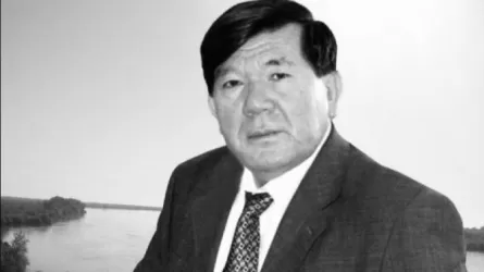 Токаев выразил соболезнования родным и близким народного писателя Казахстана  