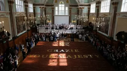 В Лондоне приготовили самый длинный в мире тирамису