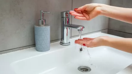 Холодную воду временно отключат в Алматы