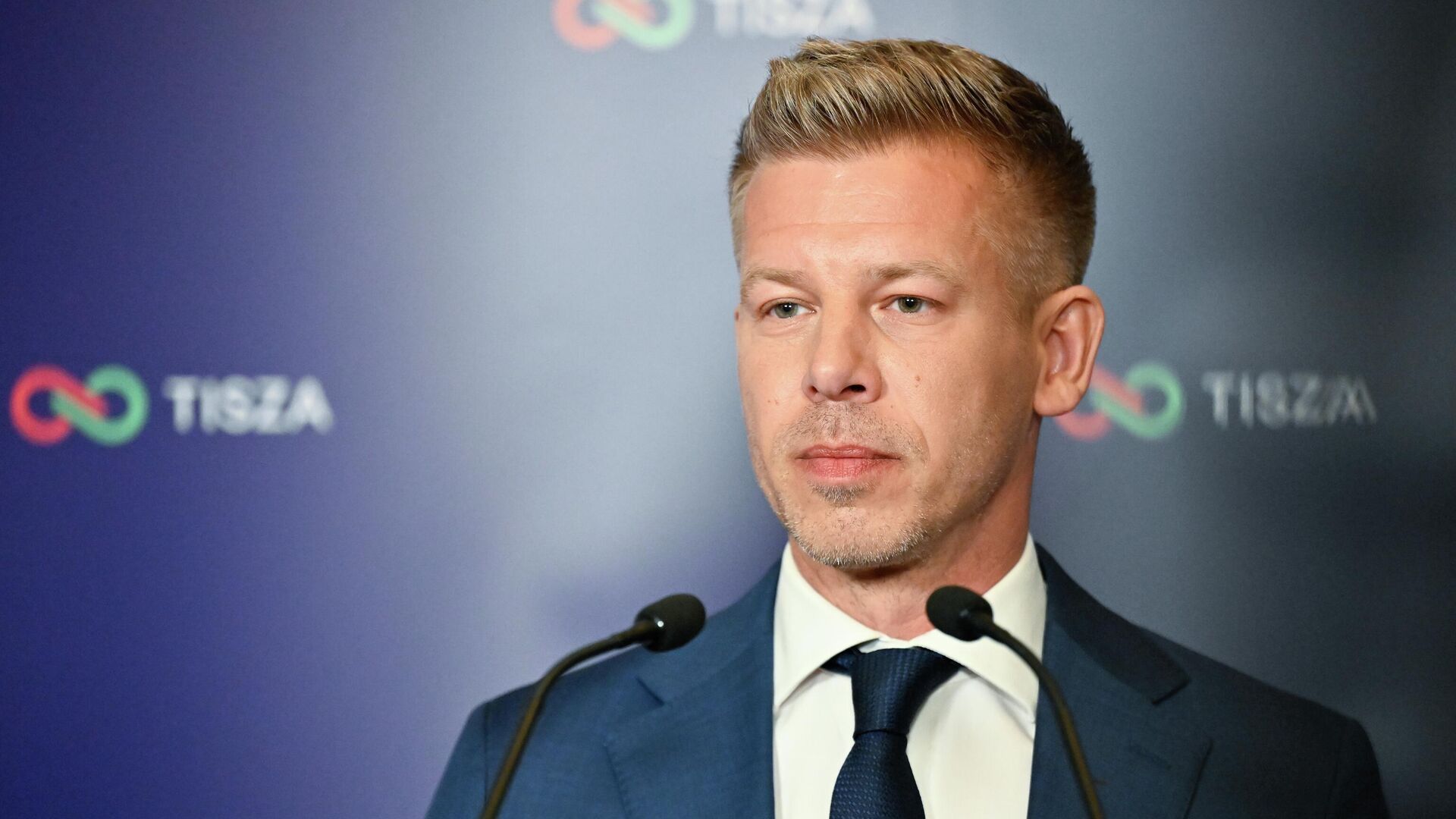 Мажарстанның жаңа премьер-министрі ел президентін отставкаға кетуге шақырды