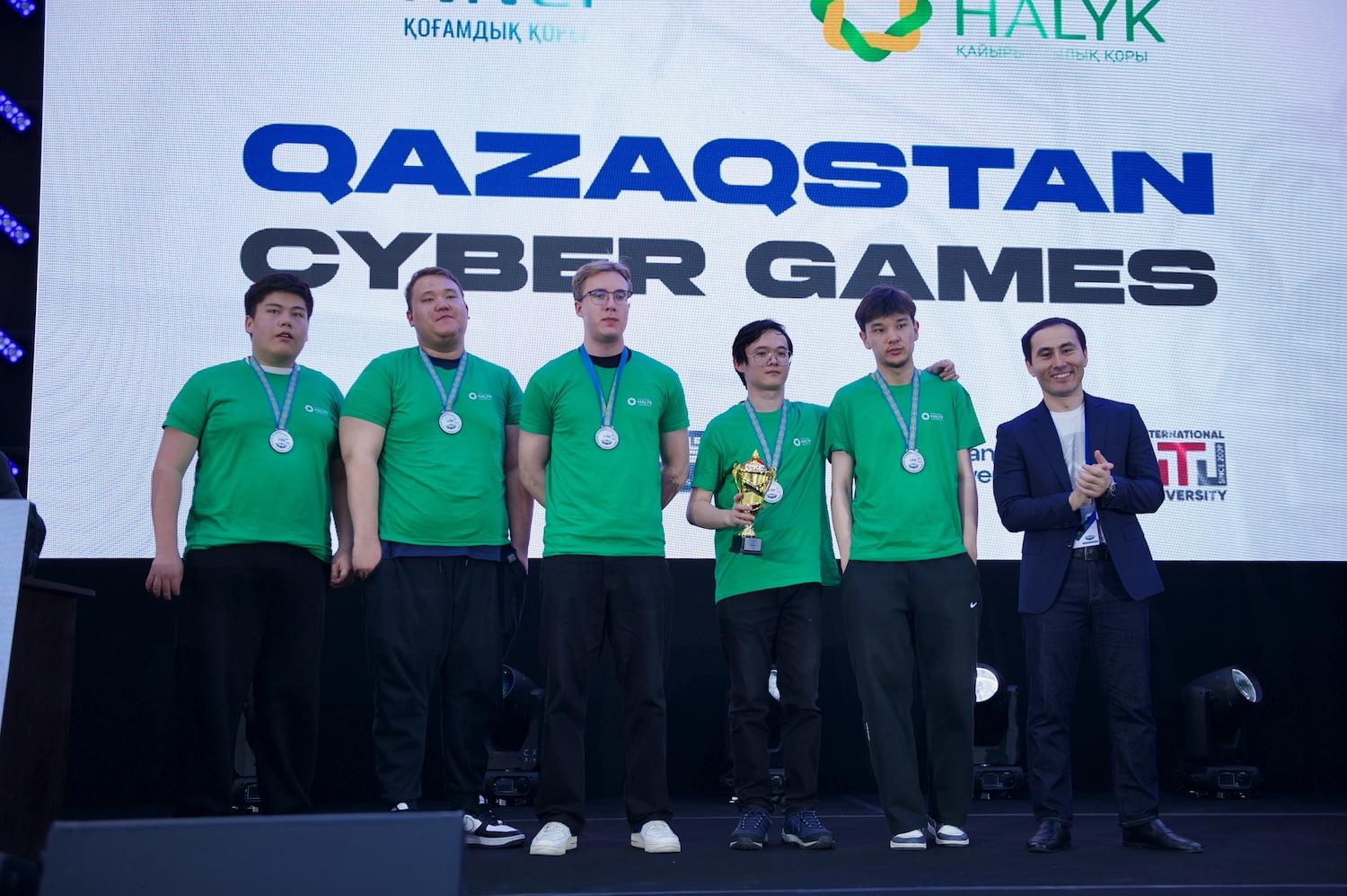 В Астане определили сильнейших студентов-киберспортсменов страны