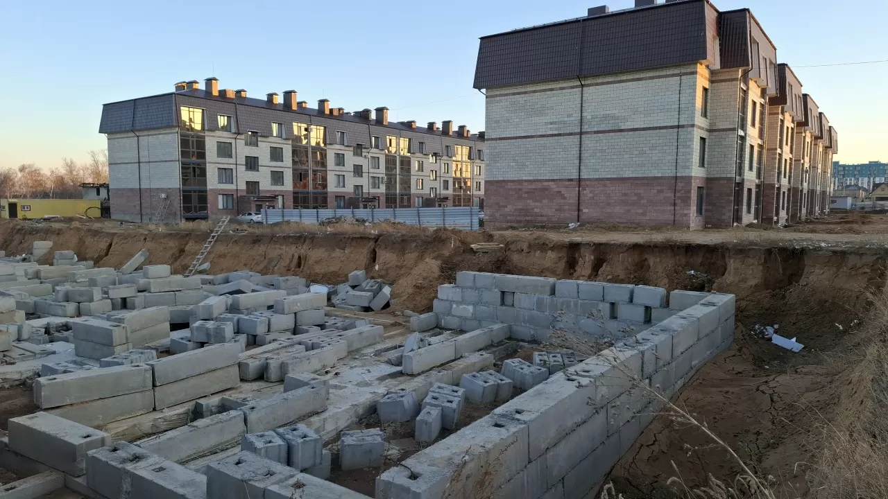 В Костанае застройщика осудили за обман дольщиков 