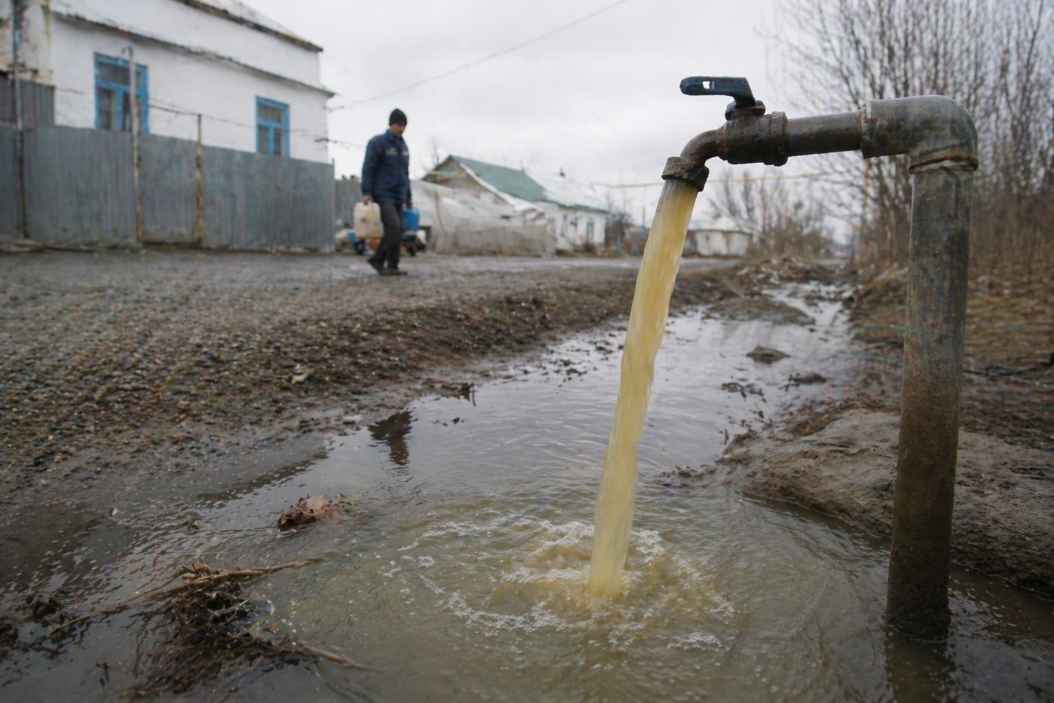 В 3,4 раза выше: сельчане в Казахстане чаще умирают из-за нехватки чистой воды