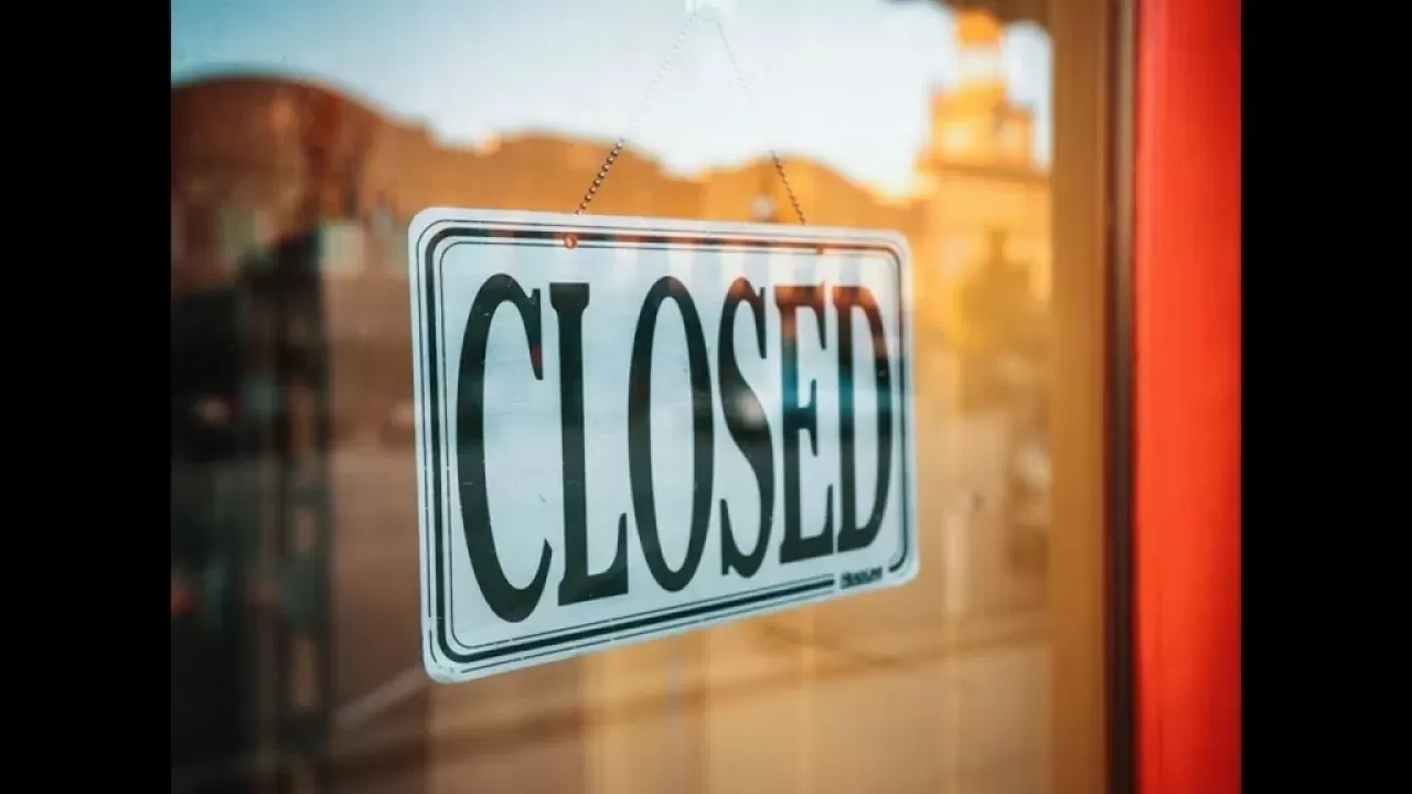 В Казахстане массово закрываются компании 