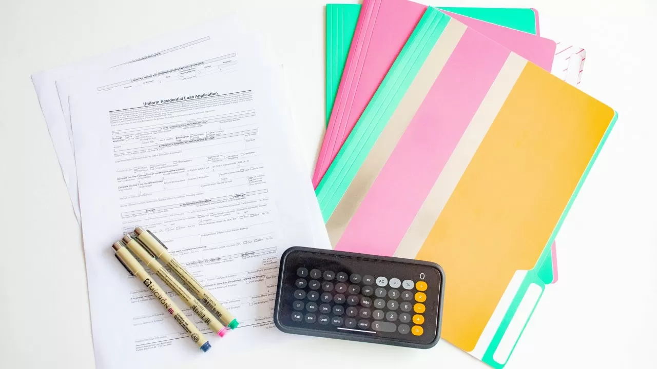 Казахстанским налогоплательщикам открыли новую форму декларации 