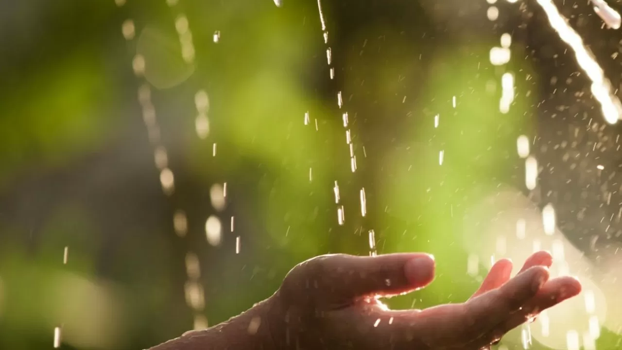 Погода резко испортится в Казахстане, но не во всех регионах 