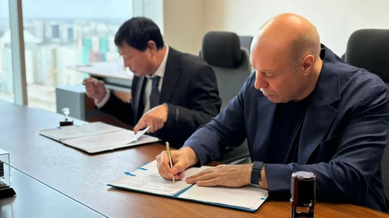 Первый экспорт казахстанских вагонов: сделка с Монголией  