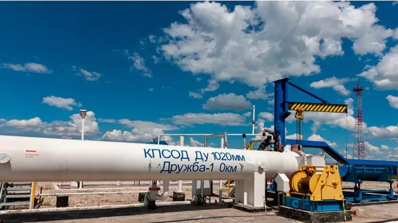 Казахстан надеется возобновить поставки нефти в Германию 