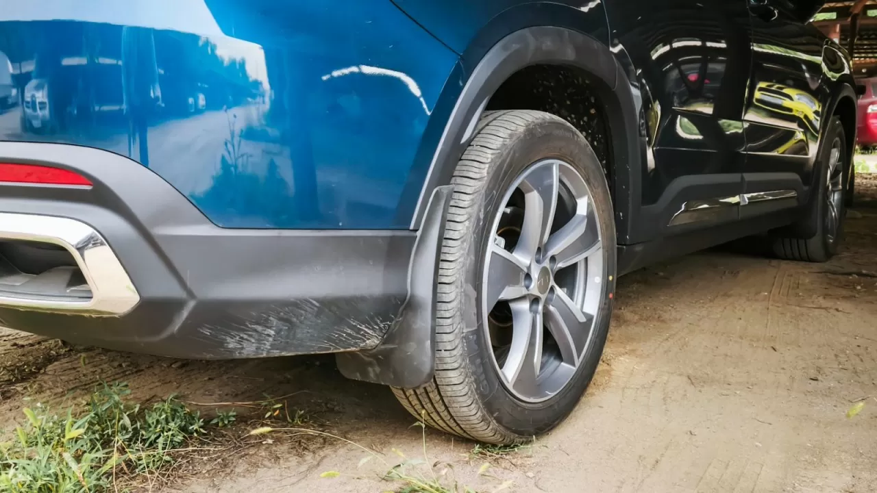 С 1 июня этот вид авторезины в Казахстане вне закона