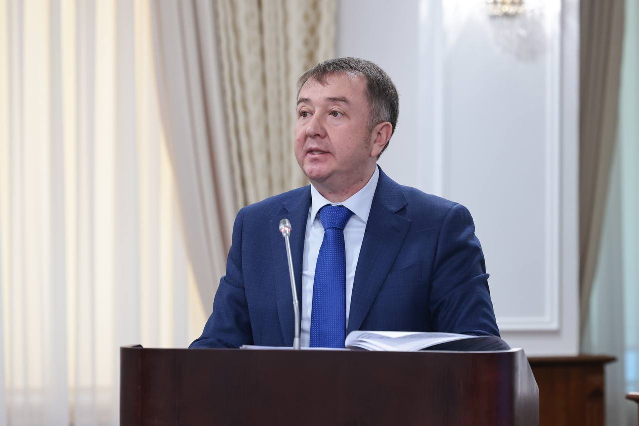 Конституциялық заң: Әділет министрі Президент өкімдерінің құқықтық ықпал ету аясын түсіндірді