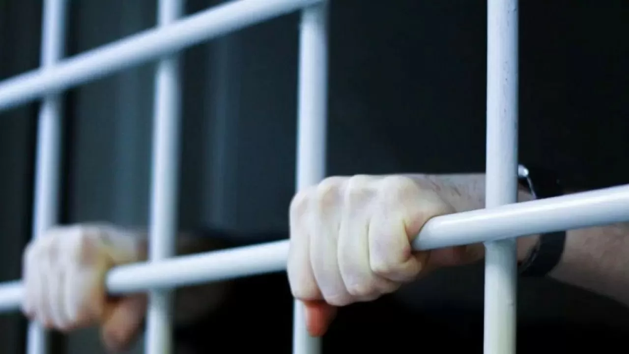 Свидание на миллион: вечер в кафе обернулся уголовным делом в Караганде