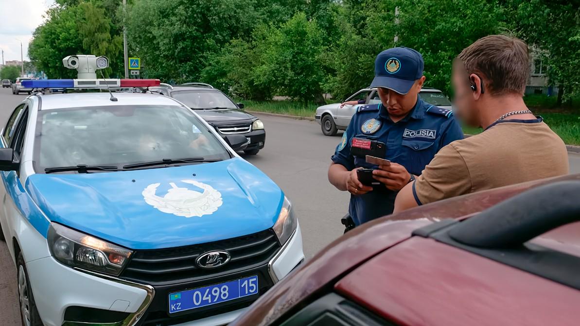 Атырауда жол полициясы 100 жүргізушіге заңсыз айыппұл салған