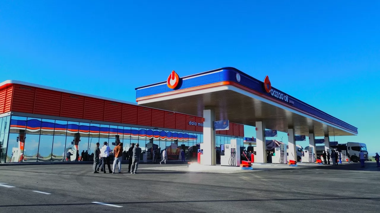 Qazaq Oil расширяет франшизу: в Туркестанской области запустили крупнейшую АЗС сети 