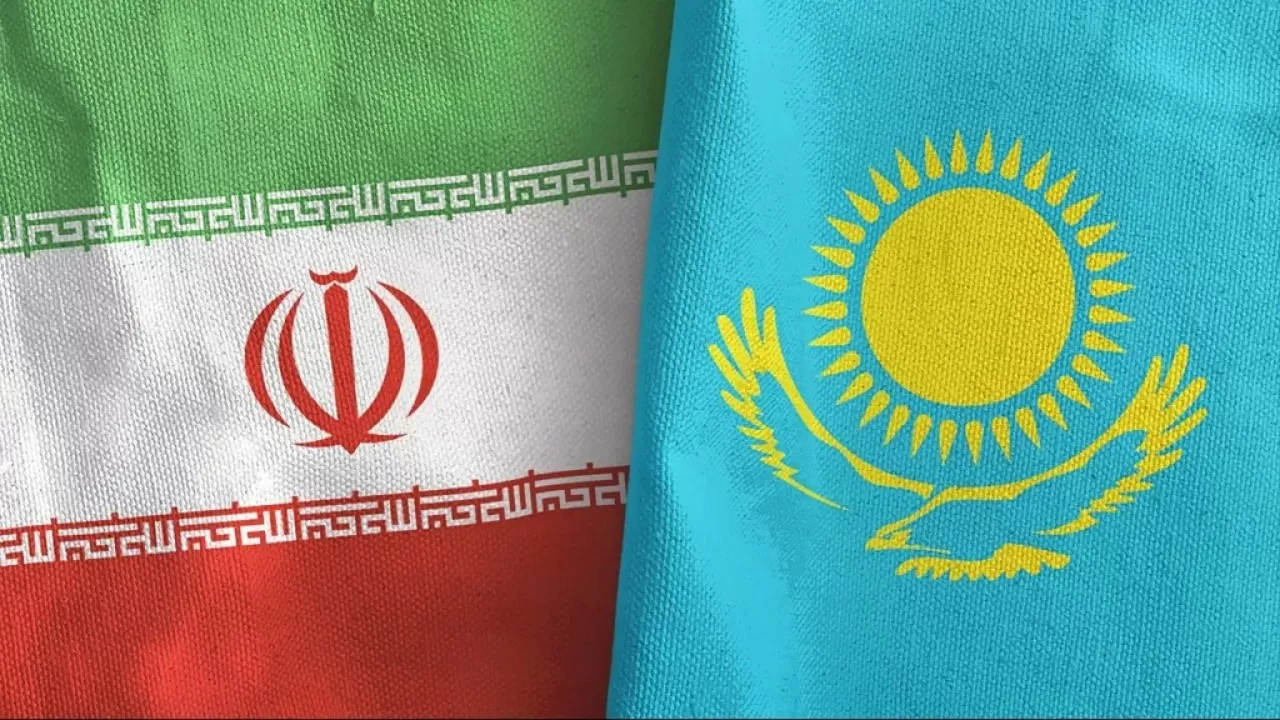 Казахстан начал поставлять в Иран важный товар  