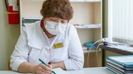 В Казахстане врачей меньше, чем в России 