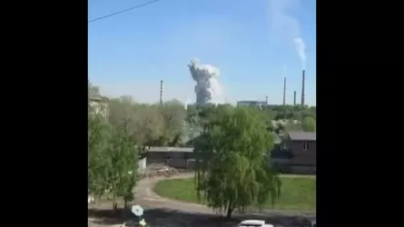 Взрыв произошел на территории завода в Усть-Каменогорске