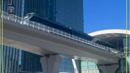 В Астане пассажирам LRT вынесли предупреждение из-за вмешательства в работу автоматики поездов