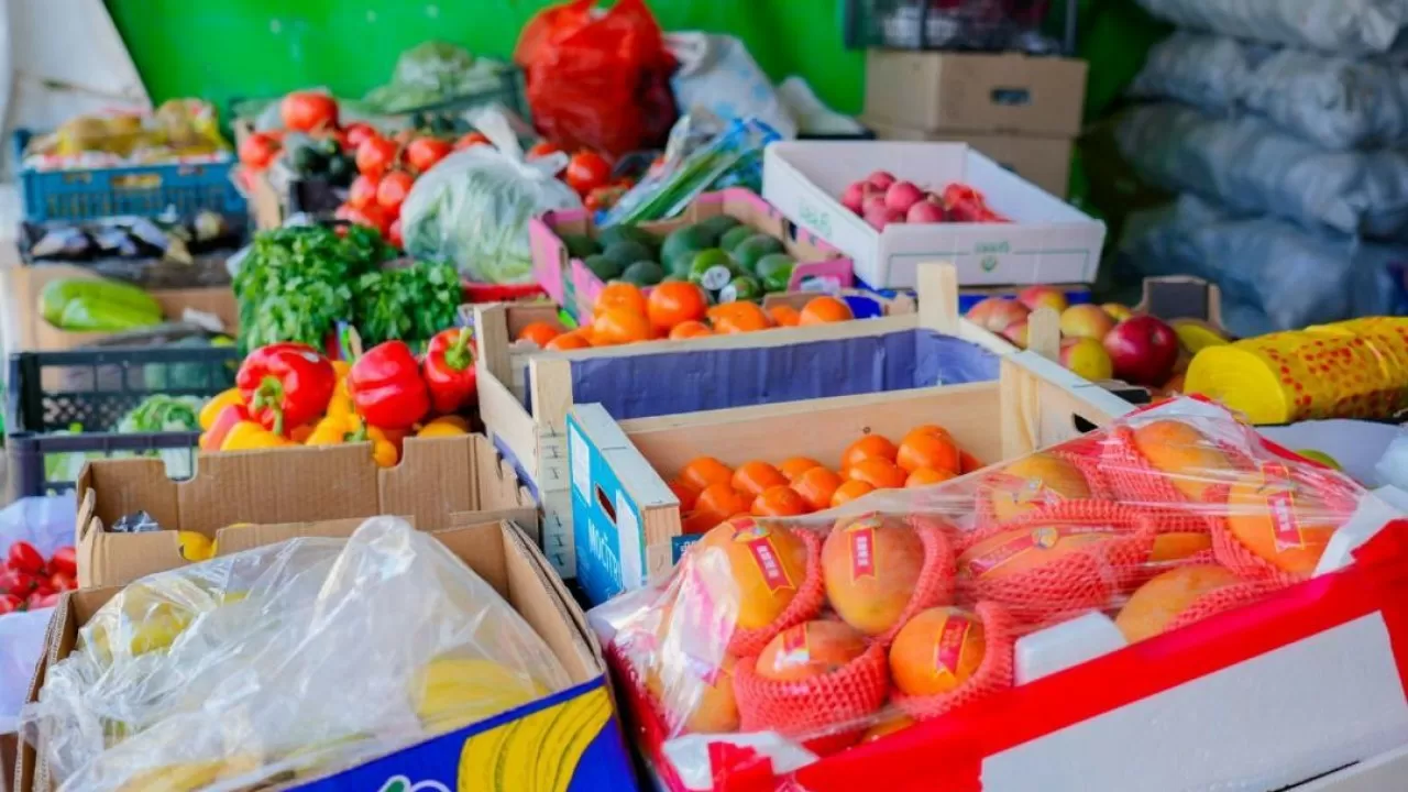 Свежие продукты по доступным ценам предлагают жителям Астаны 