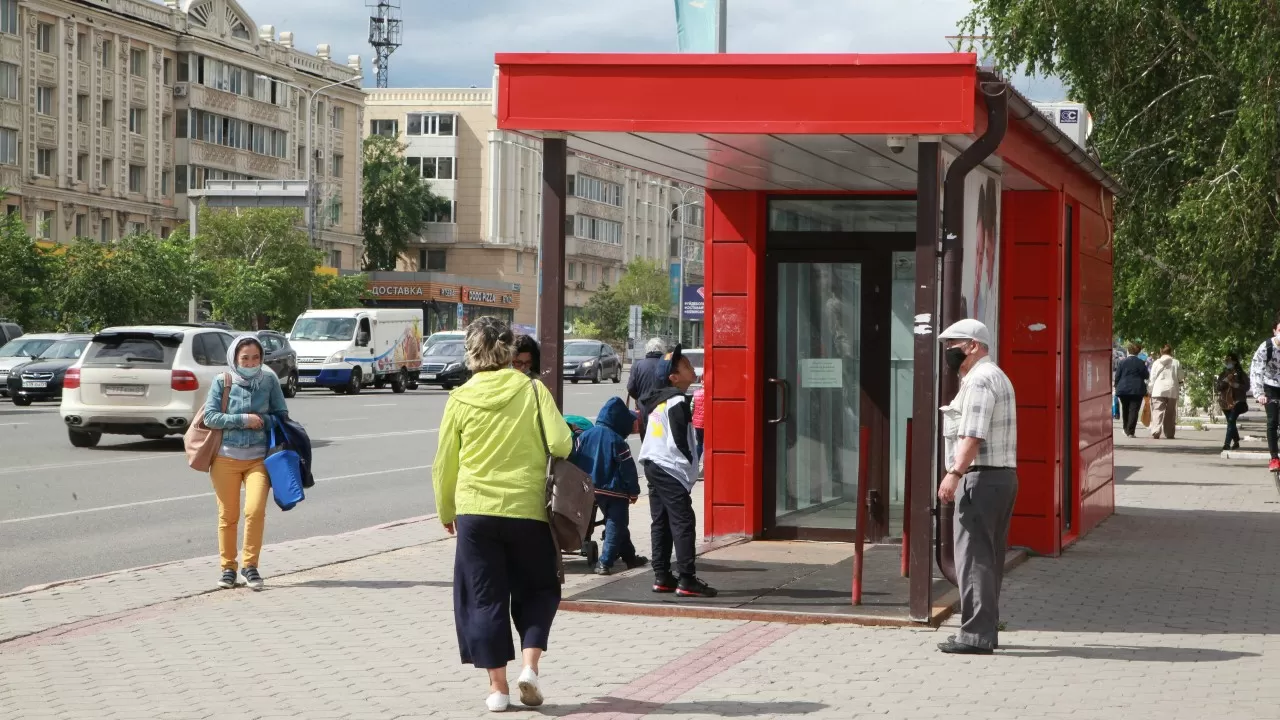 В Астане временно перекрыли сразу пять остановок  