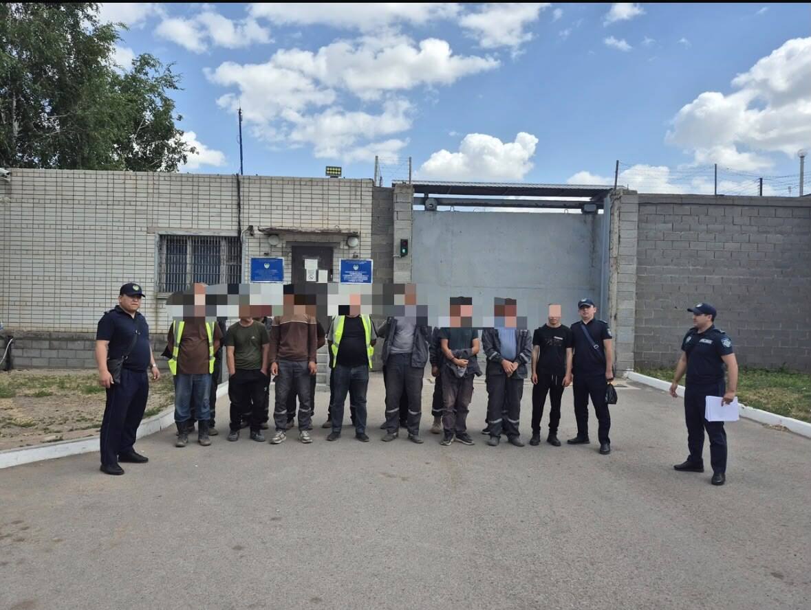 Елордада көші-қон талаптарын бұзған 500-ден астам шетелдік жауапқа тартылды