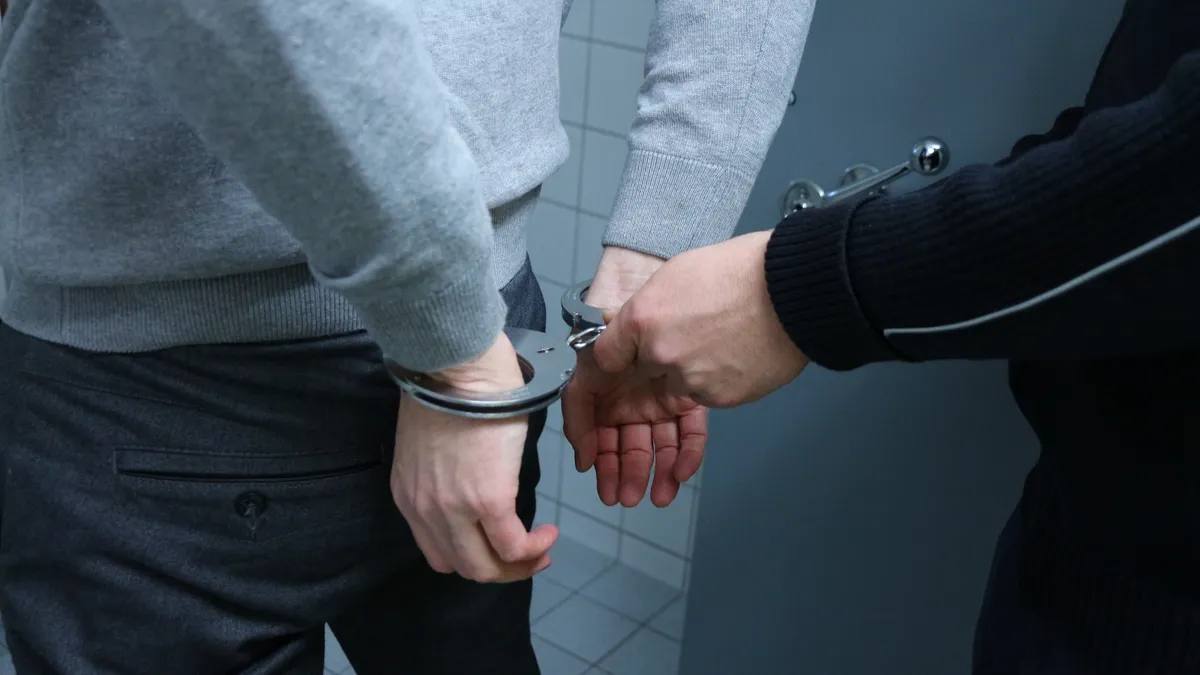 40 млн теңге пара алған: Өскеменде сот алқасының төрағасы ұсталды