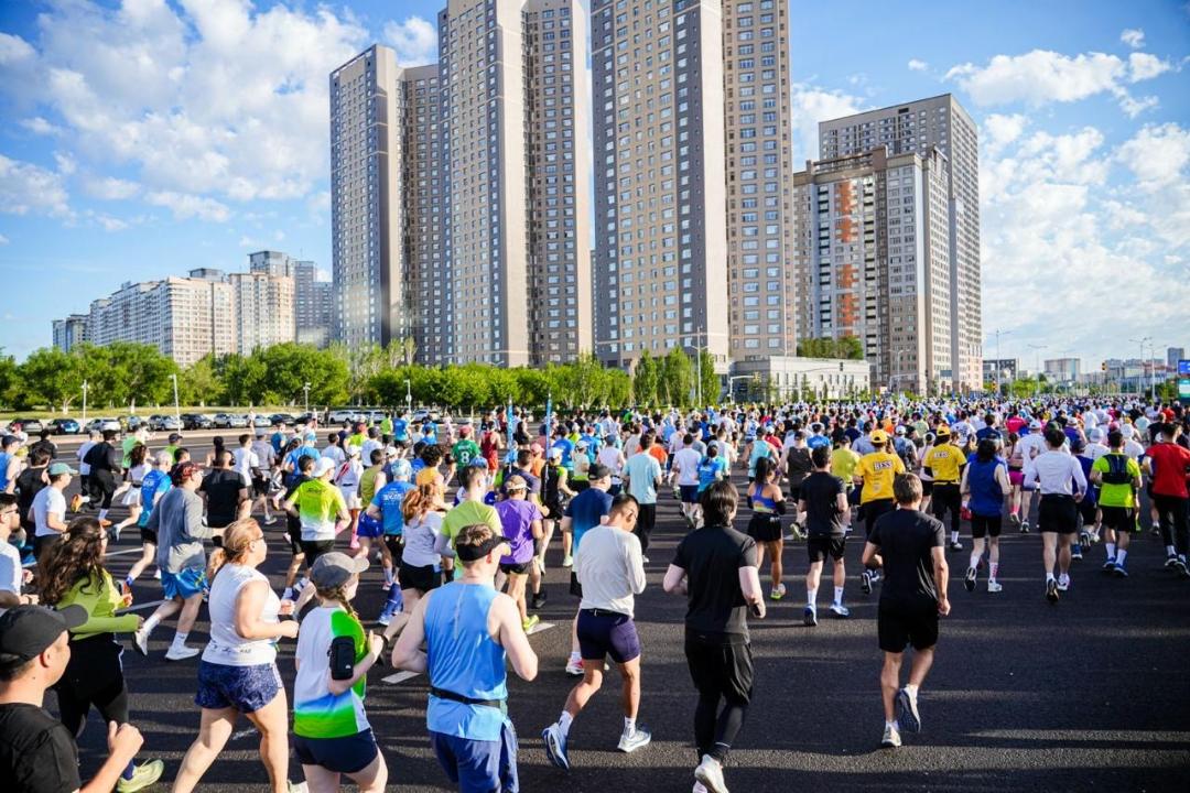 Astana Half Marathon аясында "Таза Қазақстан" экологиялық акциясы өтті