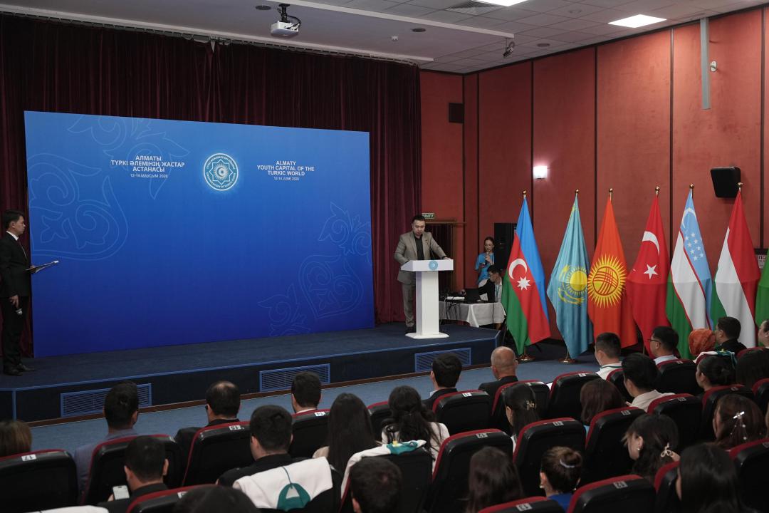 Алматы Түркі әлемінің жастар астанасы мәртебесін Хиуаға тапсырды