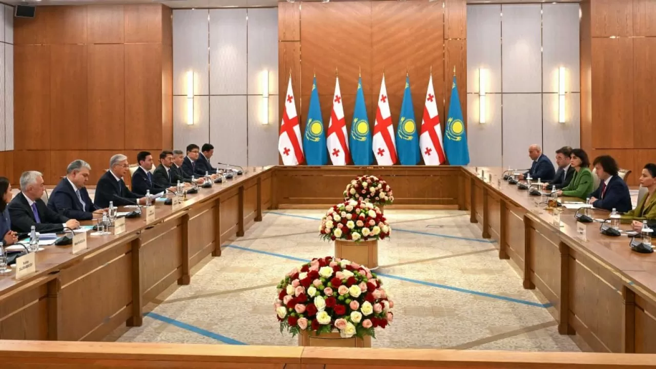 Токаев и Кобахидзе провели переговоры