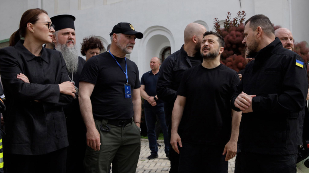 Зеленский Путинді G7 саммитінің алаңында кездесуге шақырды