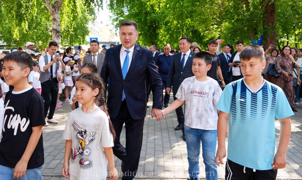 Өскеменде Халықаралық балаларды қорғау күніне орай "Дәстүр HUB" шығармашылық кеңістігі ашылды