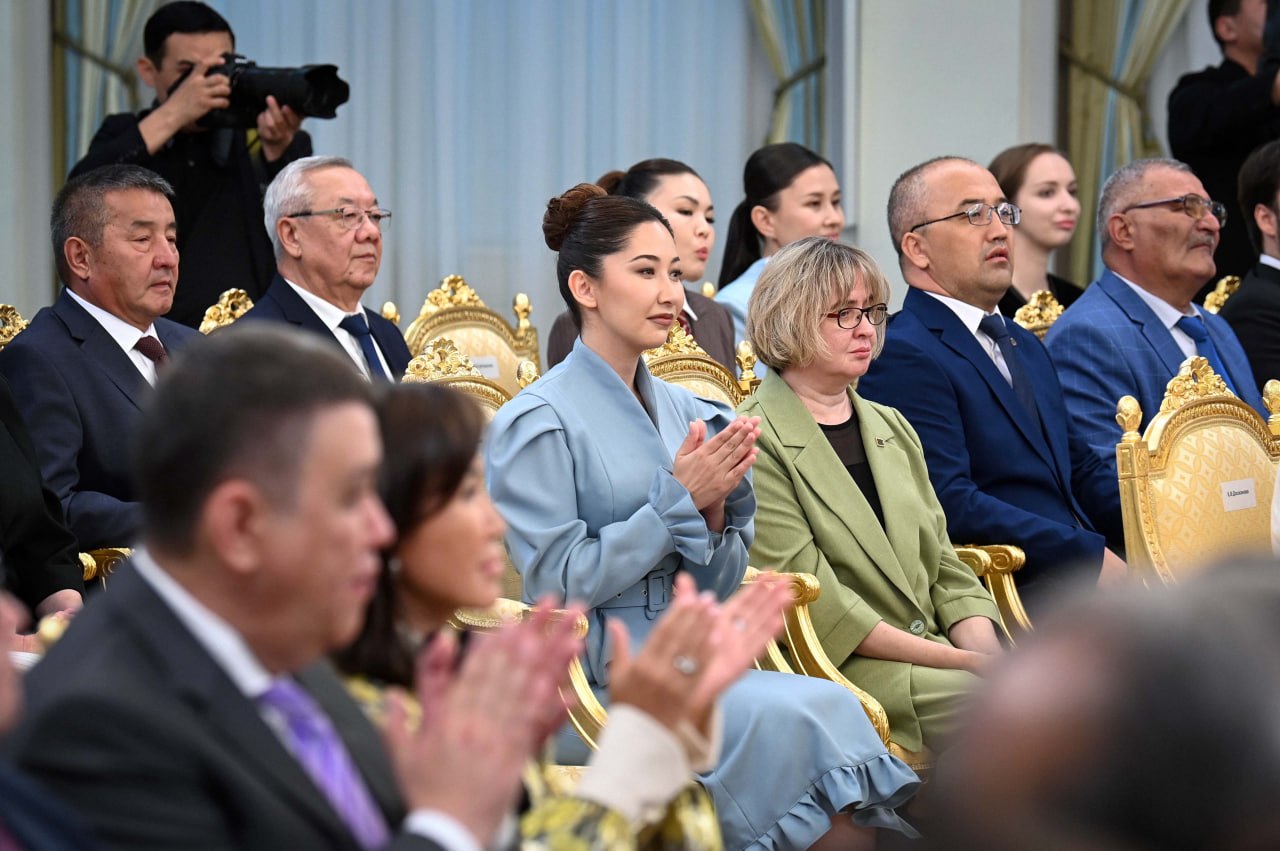 Президент тапсырмасымен облыстық журналистерге алғаш рет пәтер кілті табысталады