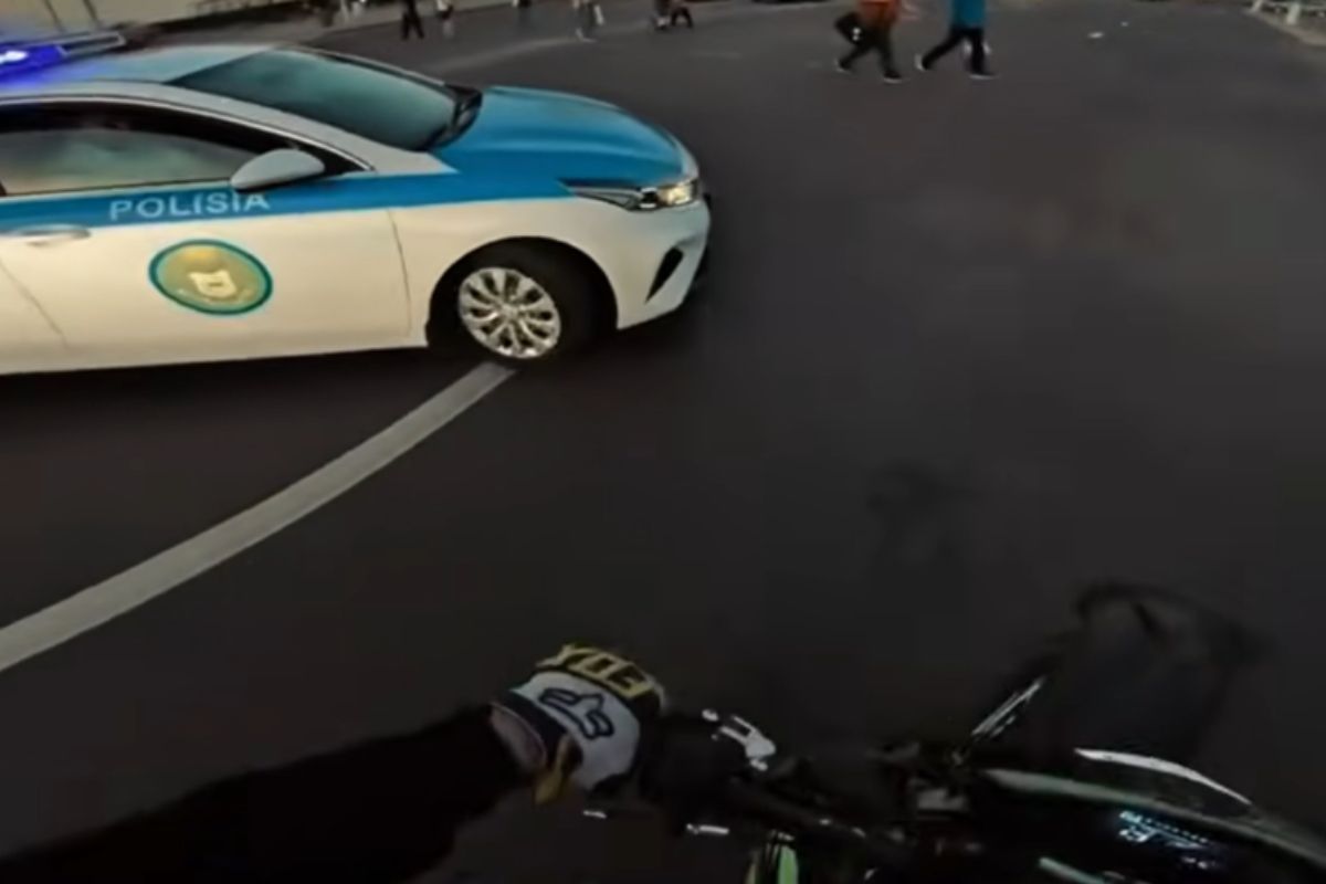 Полицейлерден қашқан әрекетін әлеуметтік желіде жариялаған қарағандылық азамат ұсталды