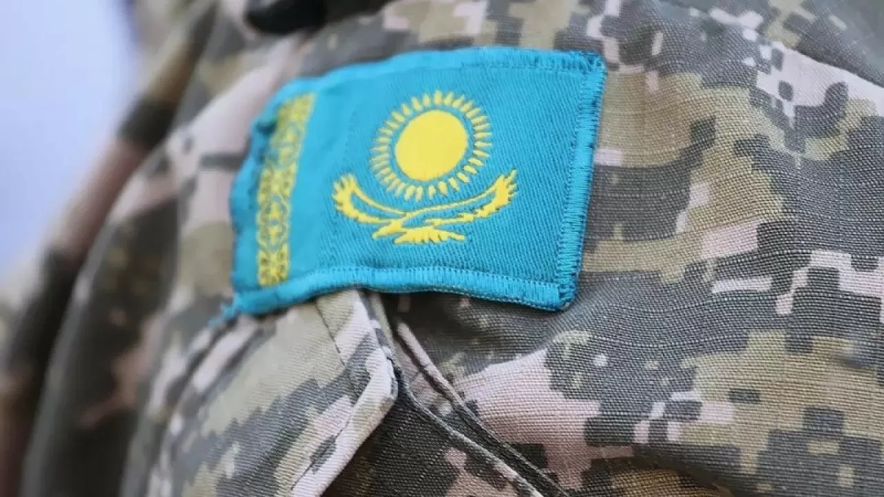 Военкоматы переходят на цифру: правительство РК обновило порядок призыва 
