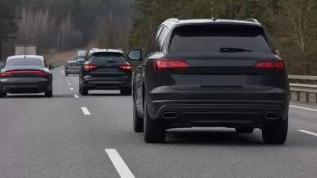 На платных трассах Казахстана массово выявляют автомобили с подложными номерами 