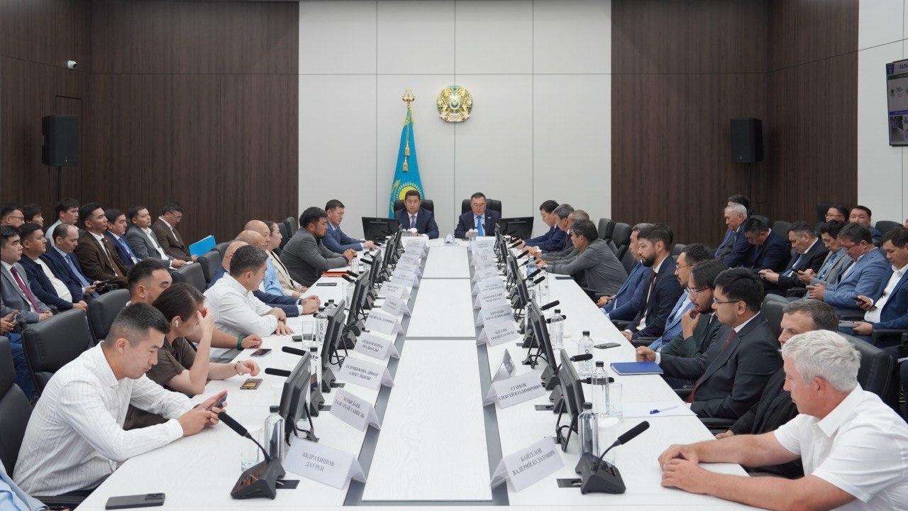 Алматы облысында агроөнеркәсіпті дамыту мәселелері талқыланды