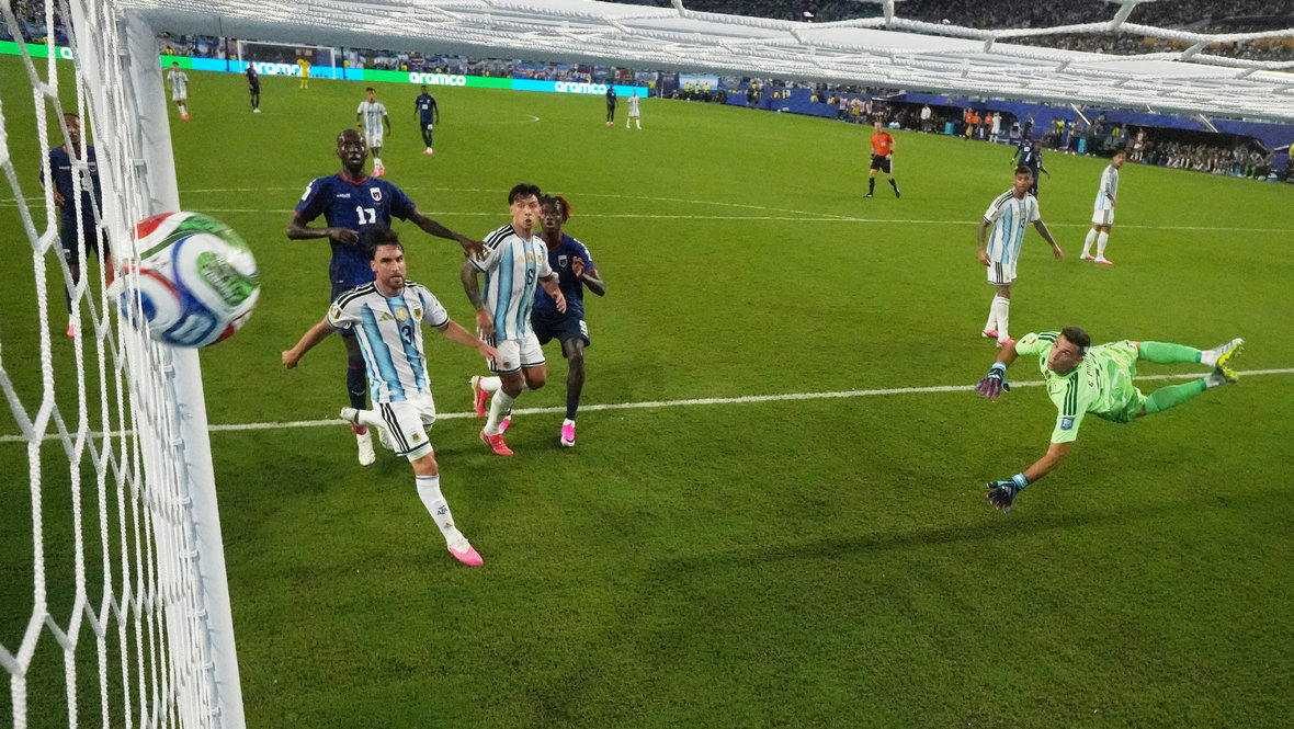 FIFA әлем чемпионатының ең үздік голын жариялады